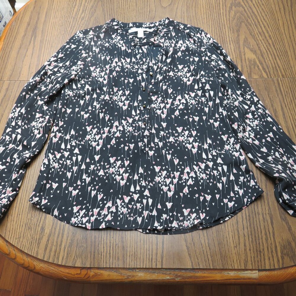 LC Lauren Conrad Black Blouse with Heart Pattern Size S